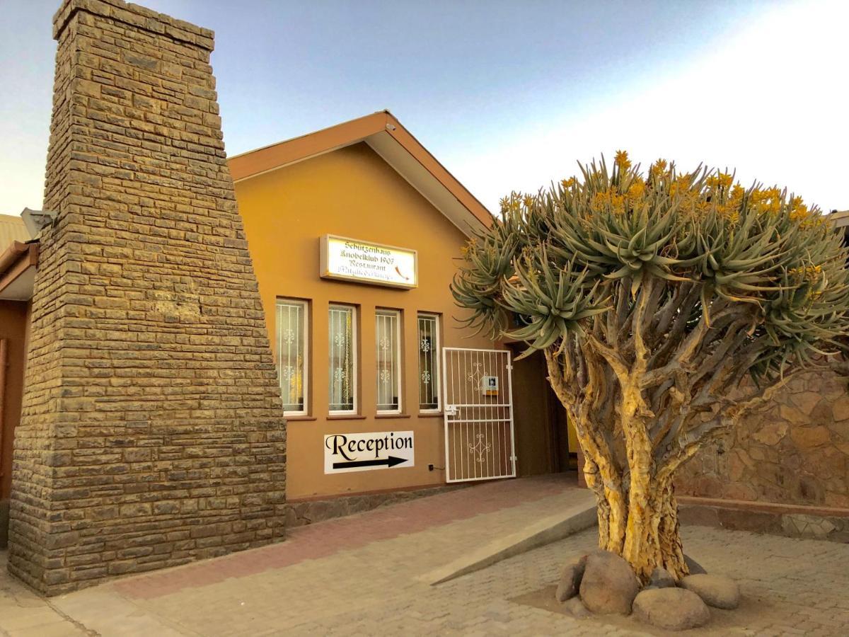 Schuetzenhaus Guesthouse Keetmanshoop Esterno foto