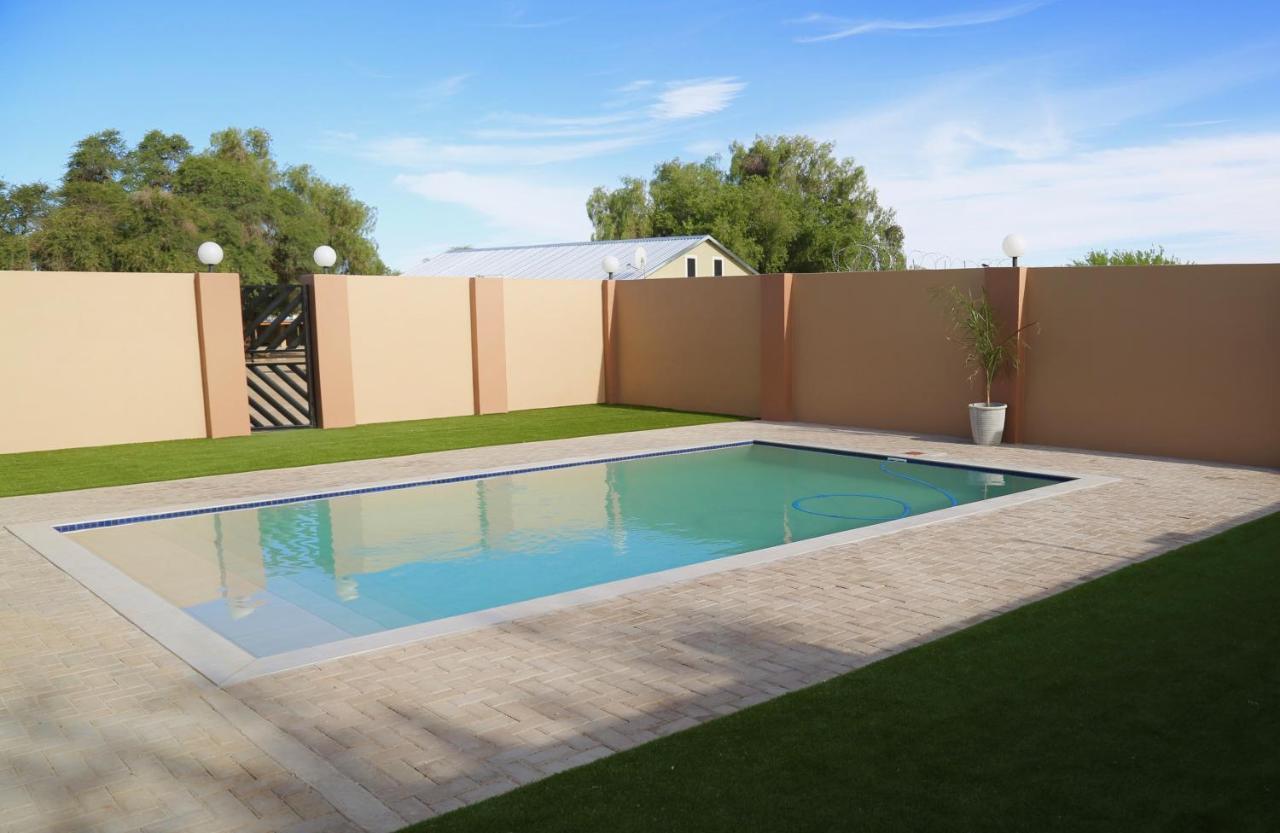 Schuetzenhaus Guesthouse Keetmanshoop Esterno foto