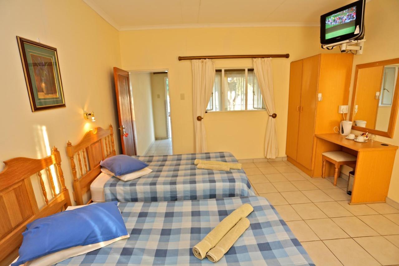 Schuetzenhaus Guesthouse Keetmanshoop Esterno foto