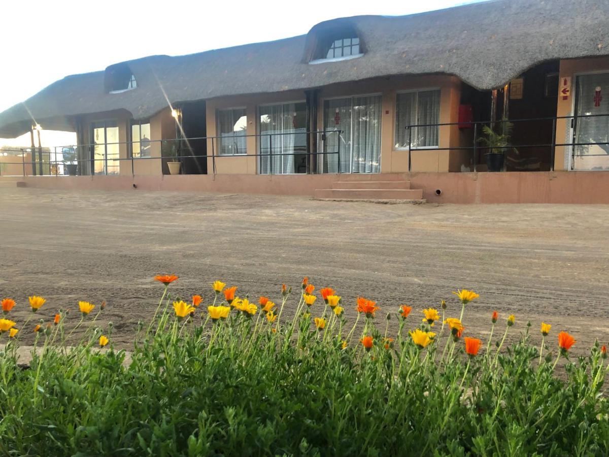 Schuetzenhaus Guesthouse Keetmanshoop Esterno foto